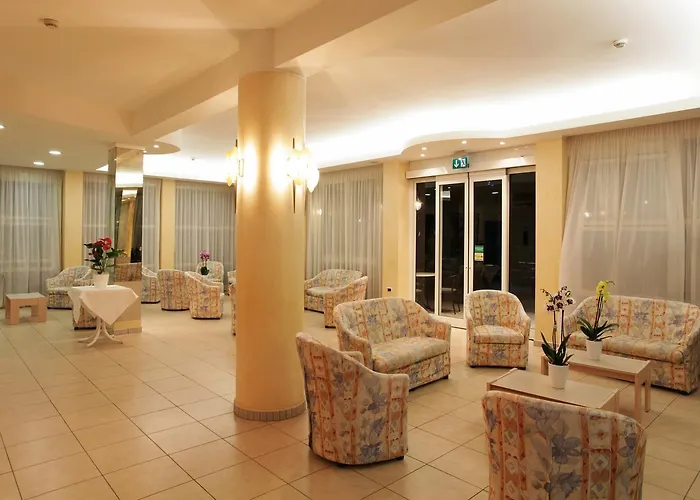 Santa Maria فندق 2*